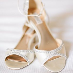 Badgley Mischka Wedding Heel Gillian Pump